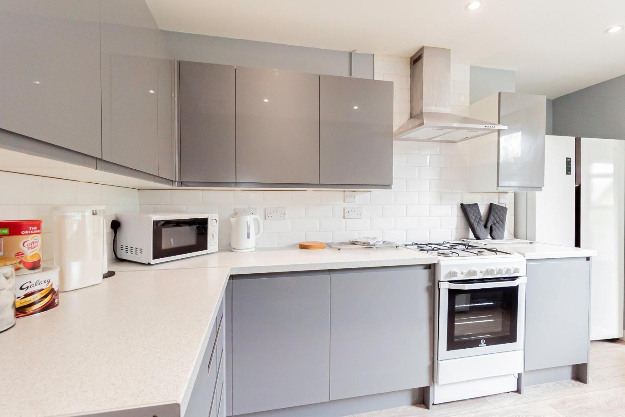 Shirley House 5, Guest House, Self Catering, Self Check In With Smart Locks, Use Of Fully Equipped Kitchen, Close To City Centre, Ideal For Longer Stays And Fawley Contractors Southampton Exterior foto
