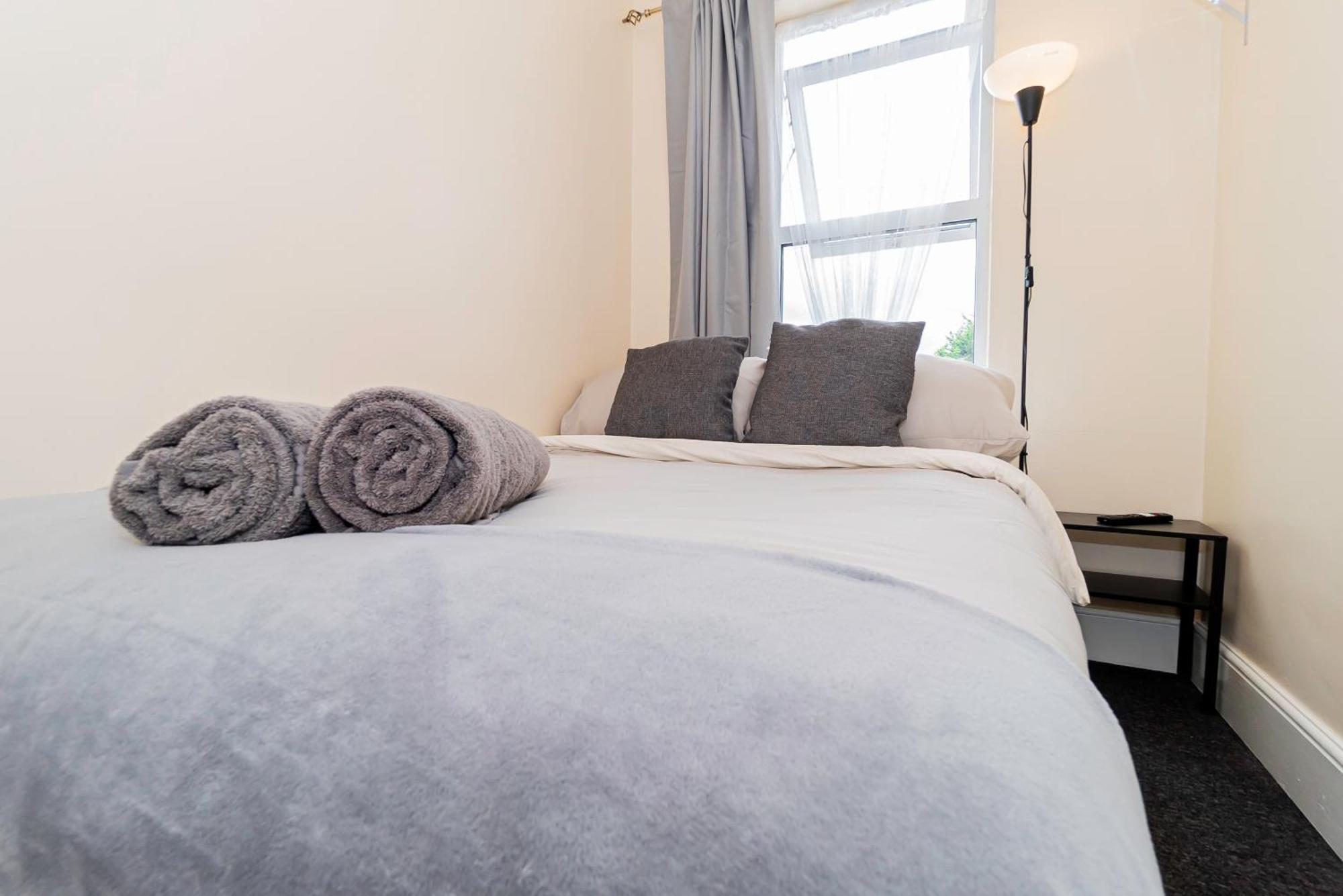 Shirley House 5, Guest House, Self Catering, Self Check In With Smart Locks, Use Of Fully Equipped Kitchen, Close To City Centre, Ideal For Longer Stays And Fawley Contractors Southampton Exterior foto